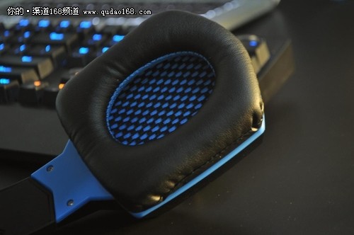 游戏玩家的最爱 雷铭G918专业游戏耳机