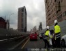 [汽车生活]爆笑台湾女警出巡 这下糗大了