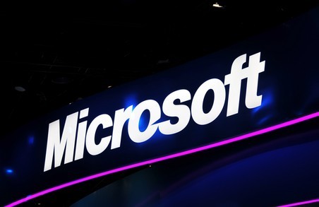 微软本周四（7月17日）宣布今年将内将裁员18000人，这是其新任CEO Satya Nadell为改善公司经营状况的重要举措之一。