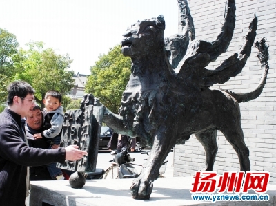 建城2500年、三治、简政放权 名家解读扬州新热词