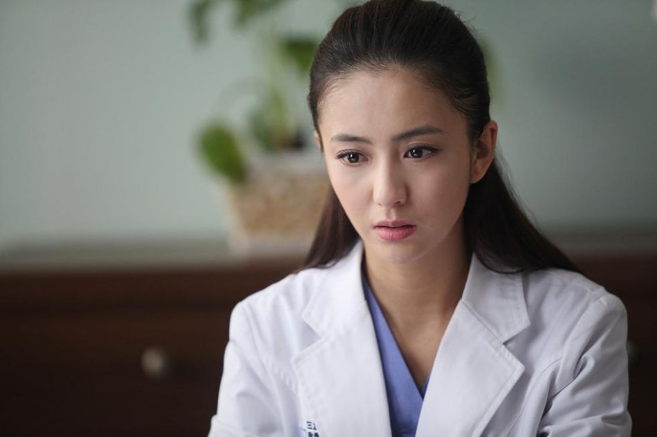 佟丽娅,王耀庆等一众实力派演员主演的医疗职场励志大戏《产科医生》