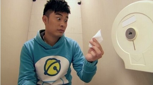 RollScout智能手纸架 让你如厕不再尴尬