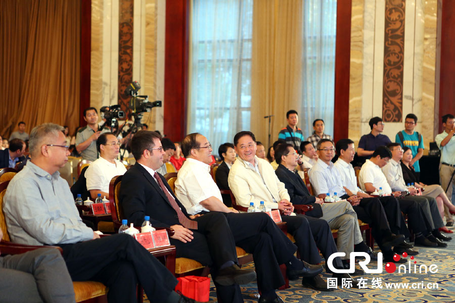 "丝路寻梦·绚丽甘肃"全媒体国际文化交流活动启动(高清组图)