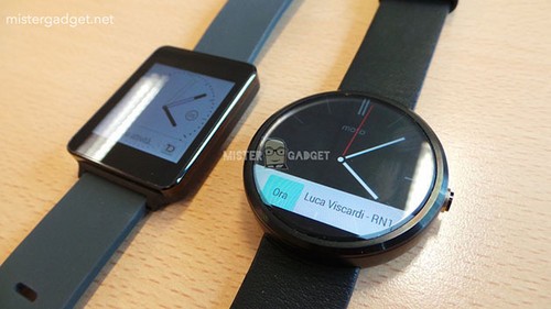 Moto 360智能手表支持无线充电 可测心率