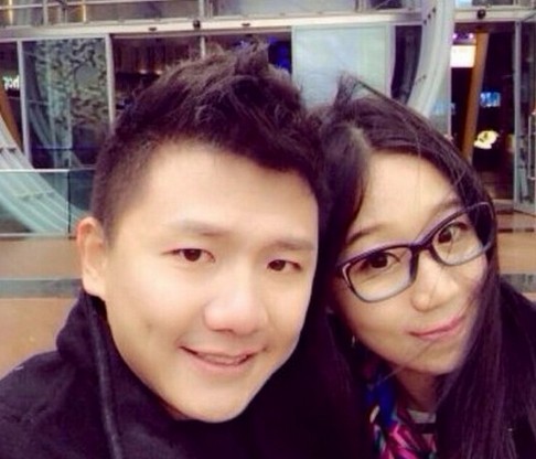 吊环王子陈一冰领证结婚 新娘不是何雯娜(组图)