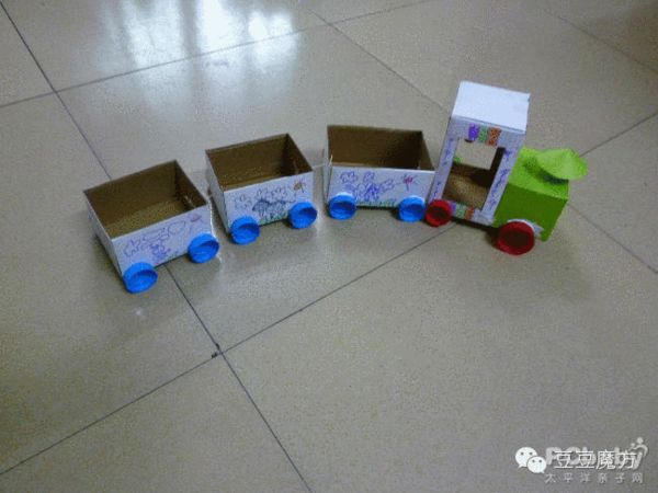 【玩创作】自制纸盒小火车