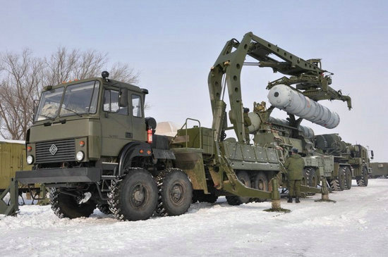 资料图:s-400远程防空导弹系统属俄第四代防空导弹系统.