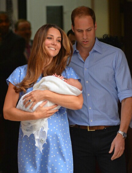 凯特王妃2013年7月生下乔治小王子
