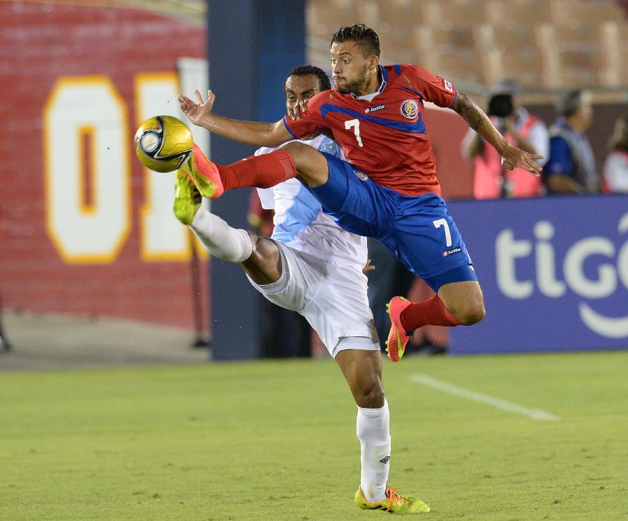 (体育)(5)足球――哥斯达黎加队获2014中美洲
