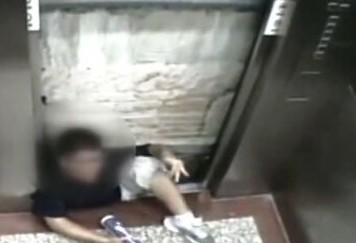 华大电梯事件:大学生被卡电梯身亡 早已有故障