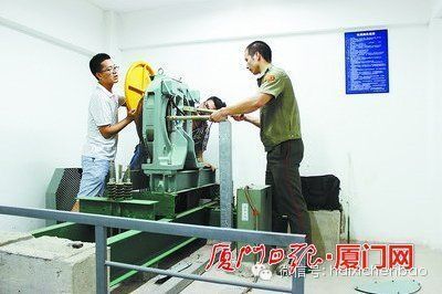 华大电梯事件:大学生被卡电梯身亡 早已有故障