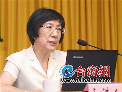 0耿焱,开国元勋,国务院前副总理耿飚之女,她的身上,满是传奇色彩.