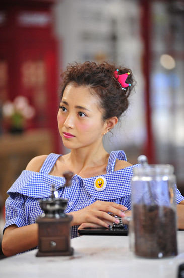 包贝尔《怪咖啡》变土豪女友包文婧助告白
