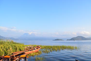 走进泸沽湖