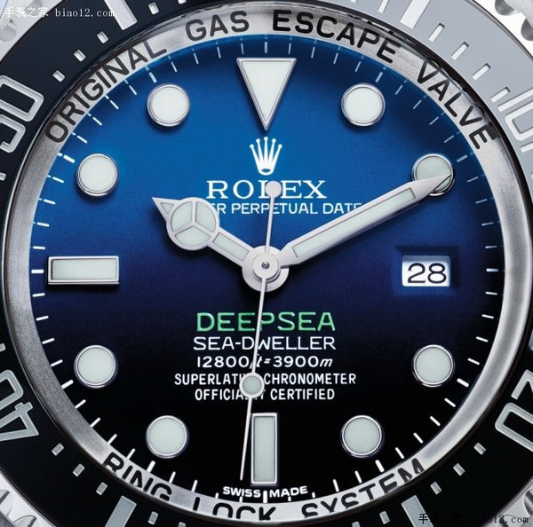 Rolex-Deepsea-Sea-Dweller-D-blue-Dial-12