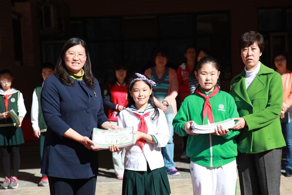 芳草地国际学校万和城实验小学庆少先队建队日