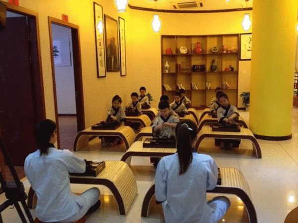 童学馆十月入驻天津,带动儿童培训国学热
