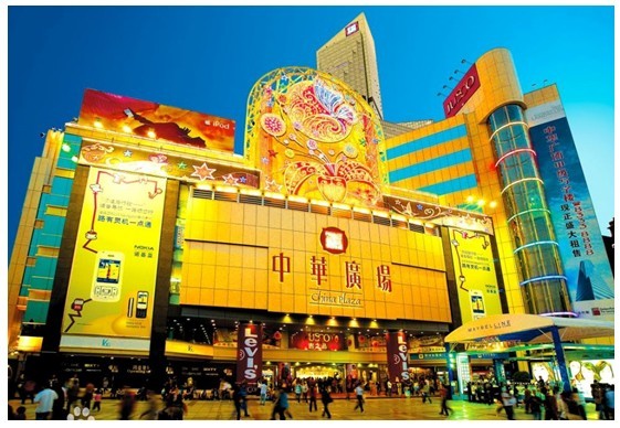 中华广场商圈是广州中心城区的知名商圈之一,其规模宏大,经营策略紧贴