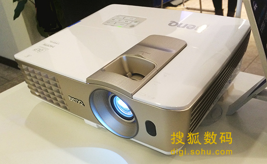 明基发布高清智能家用投影机i700预售价7699元