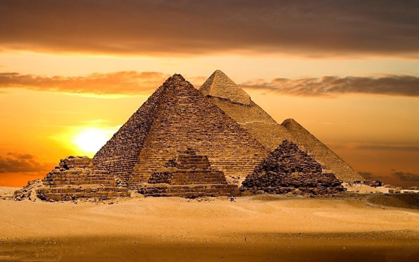 震惊哭!埃及金字塔未解之谜