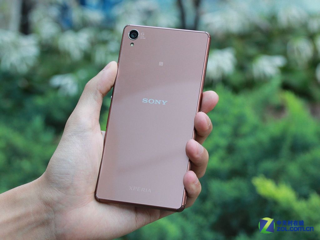 Sony Xperia Z3 Compact Review | TechSpot