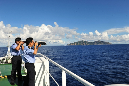 图为中国海警巡航钓鱼岛