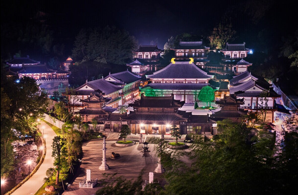 安福寺夜景 郑国健摄