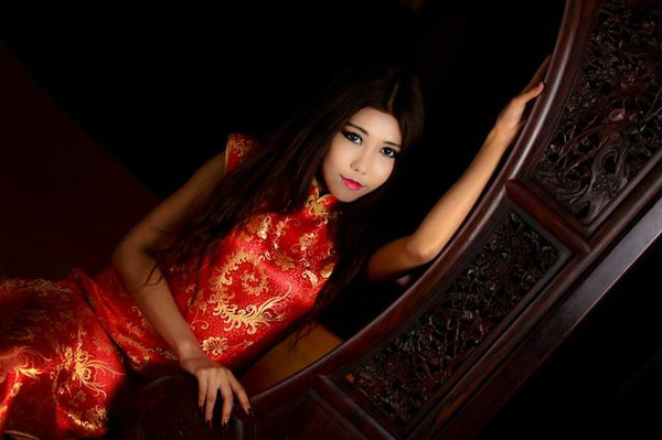 新娘如何选择婚礼旗袍