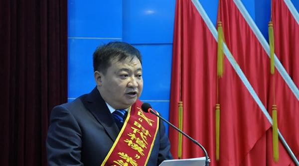 甘肃省临洮县人民政府副县长杨东平生前资料照片。
