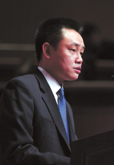 黄光裕 提前出狱只是传闻(图)求真相!