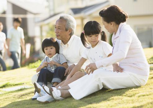 这十三种老人不适宜带孩子,爸妈慎重