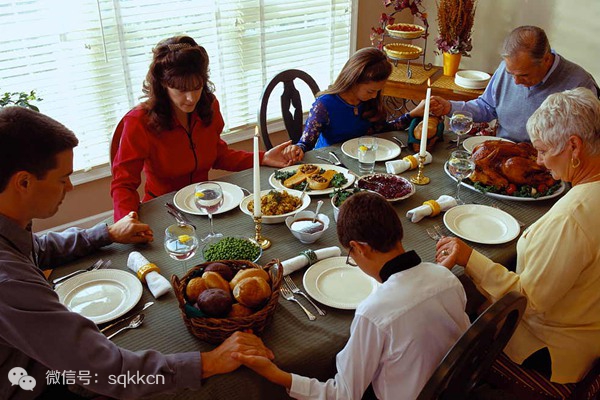 感恩节大餐吃起来+美国人爱吃的感恩节食物