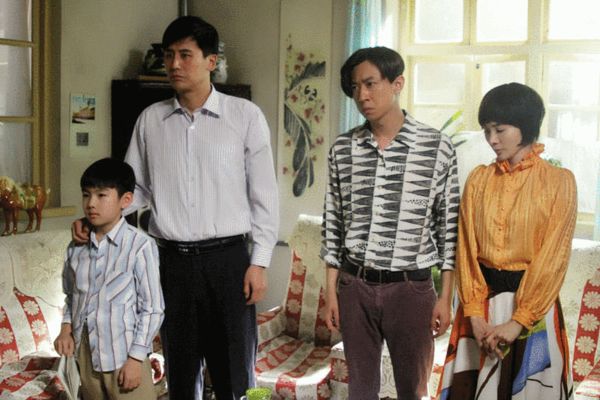 满仓进城北京热播张维伊演绎别样潮男