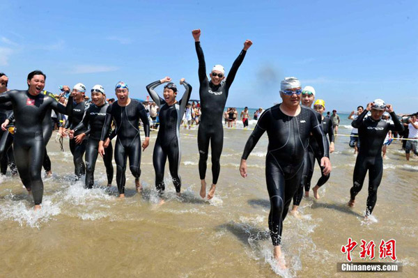 大海为证--张健领衔两岸健儿横渡台湾海峡后记