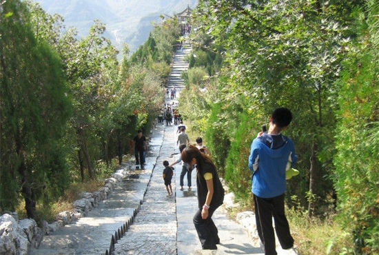 年末减压就去京郊最美18条登山步道(组图)