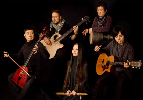 HAYA乐团开启中央民族歌舞团2014冬季欢乐周