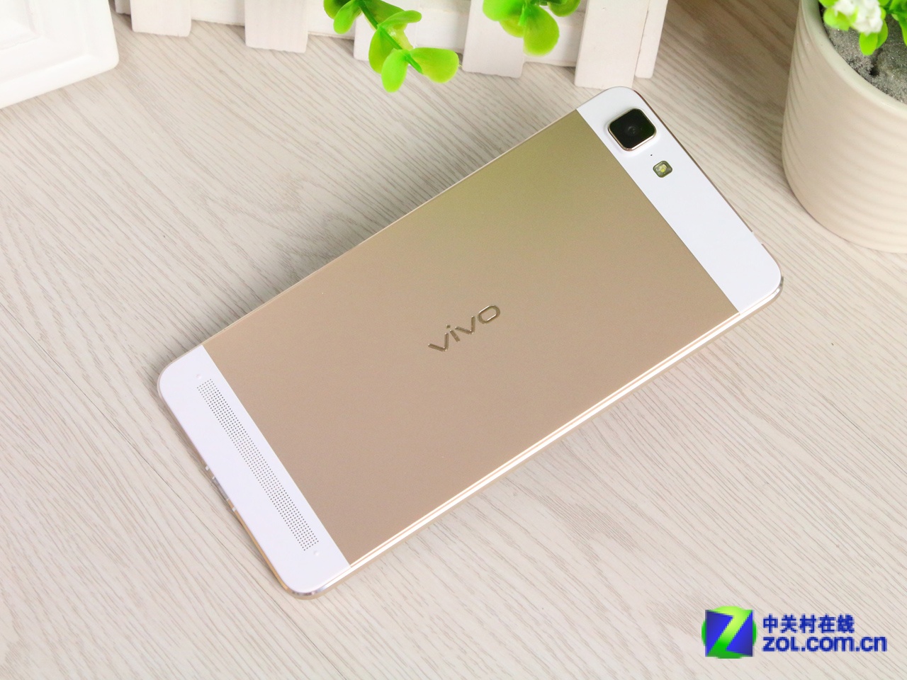 it数码新闻滚动_搜狐资讯   编辑点评:   vivo x5max不仅有极致的做工