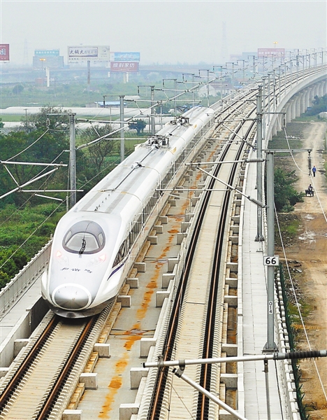 据了解,重庆到北京的crh380al型高速动车组外观与crh380a型相同,只是