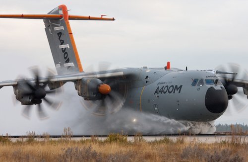 德空军接收首架空客a400m运输机 提高空运能力(图)