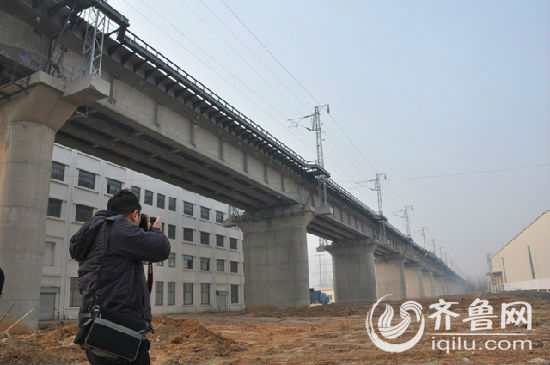 瓦日铁路(原山西中南部铁路通道)今日建成通车(组图)