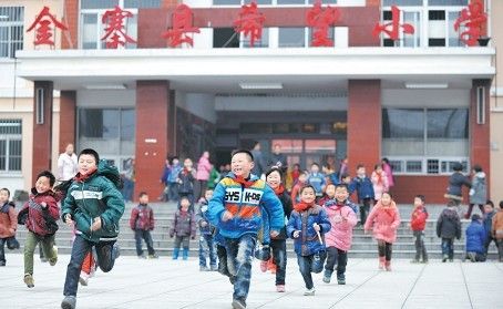 金寨县希望小学。图片源自新安晚报