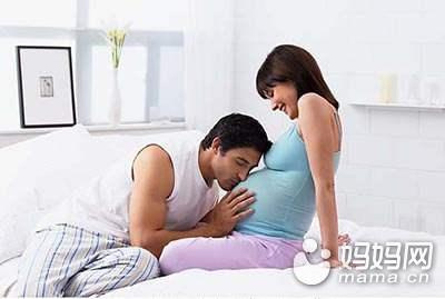 孕期 胎儿发育 如果准爸爸能够主动地与宝宝交流
