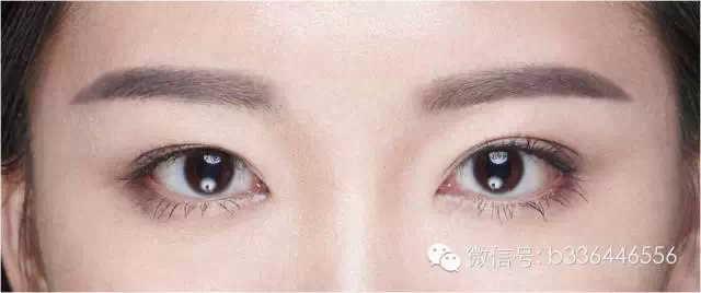wendy最新视频【韩式直眉】的画法