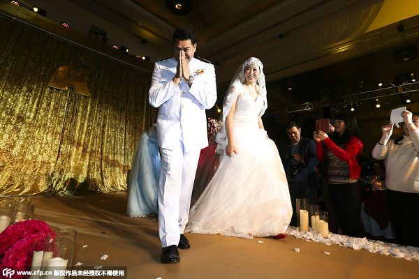 图文:冯坤加提蓬大婚 婚礼现场