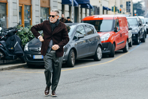 街拍摄影师们最爱的时尚老顽童nick wooster