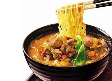 15,鸡肉热汤面