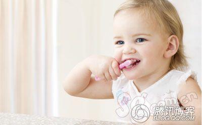 儿童营养师:宝宝到底多大能刷牙|儿童|营养师-知