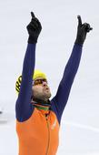 图文：短道速滑世界杯德国站 克奈格特庆祝