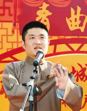 央视春晚彩排:反腐相声如何出炉?(图)