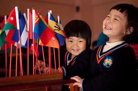 伊顿国际双语幼儿园:强力师资保障幼儿双语教